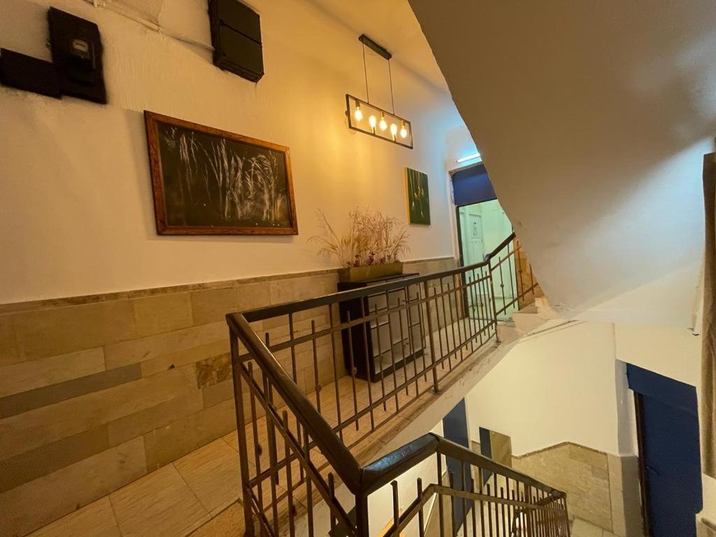 Godson Down Town Hotel Haifa Buitenkant foto
